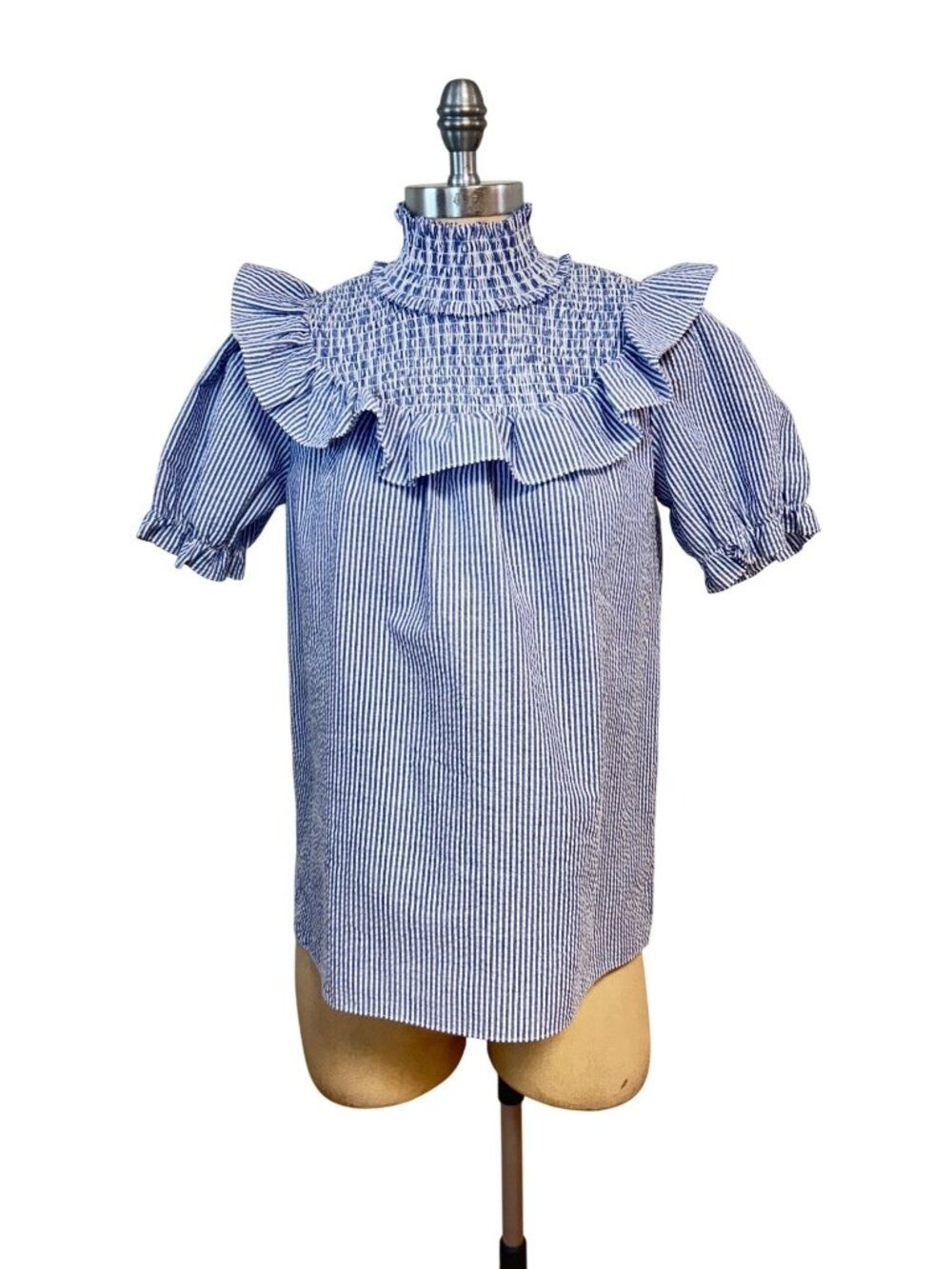 STS Sail to Sable Blue & White Striped seersucker ruffle Smocked Top XS